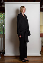 Cargar imagen en el visor de la galería, Oversized Cropped Trench Coat